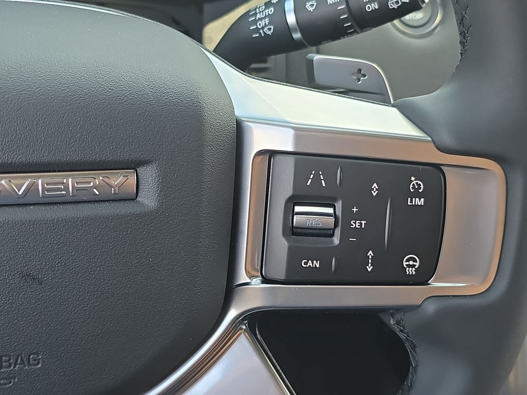 New 2026 Fuji White Land Rover S image 20