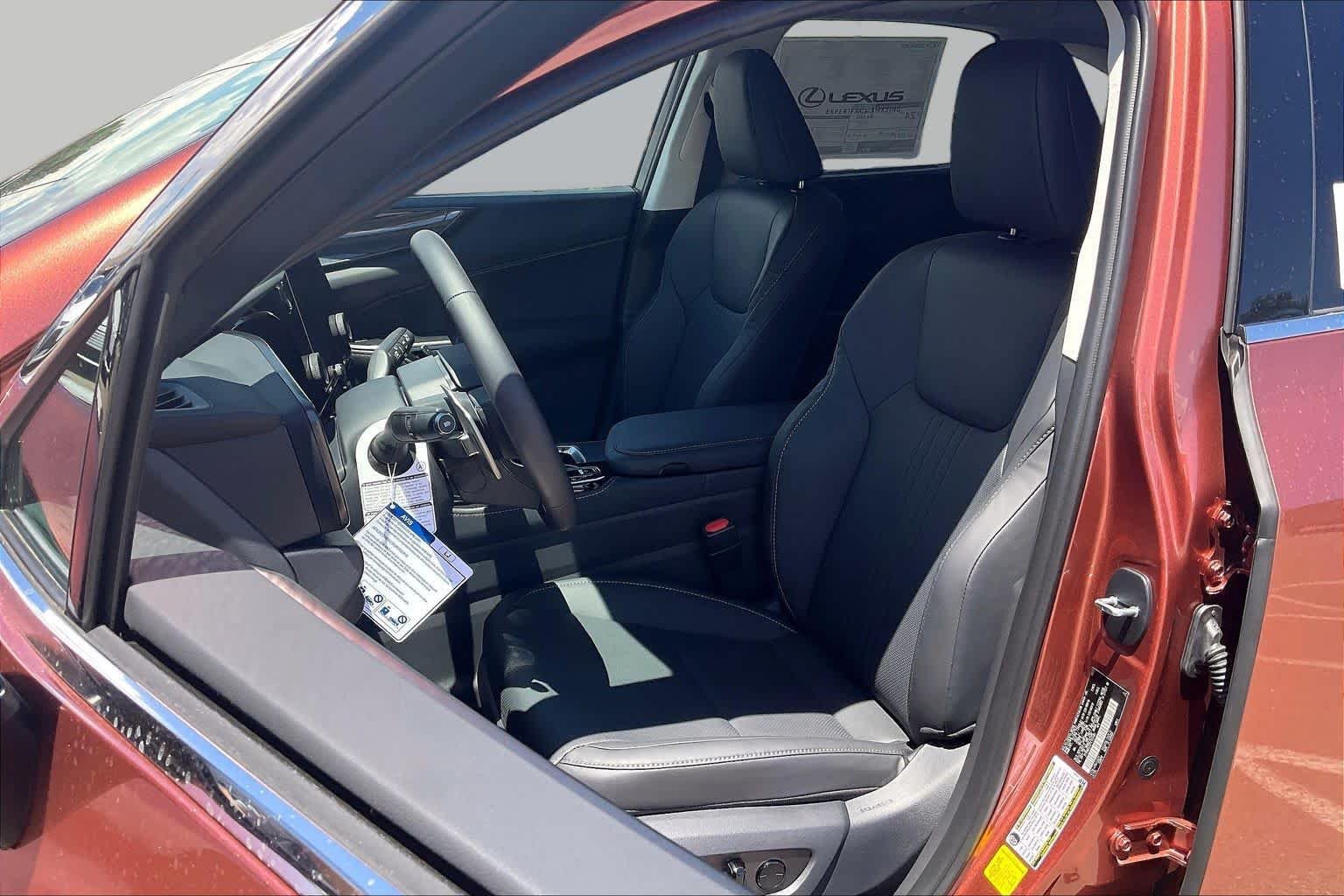 New 2026 Copper Crest Lexus PREMIUM image 9