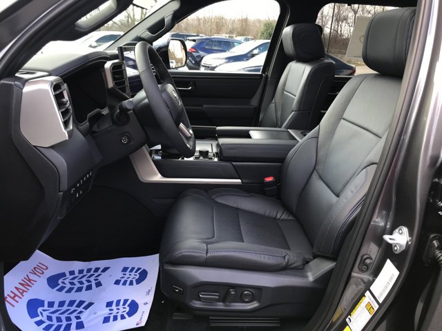 2026 Toyota Tundra Platinum - Photo 21