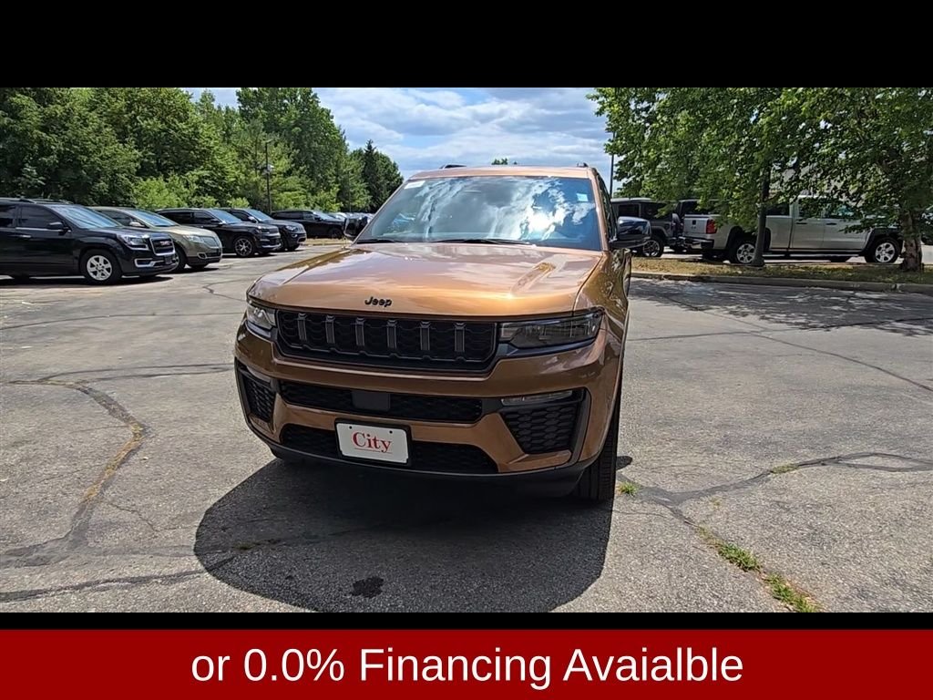 New 2026 Copper Shino Metallic Clearcoat Jeep Limited image 3