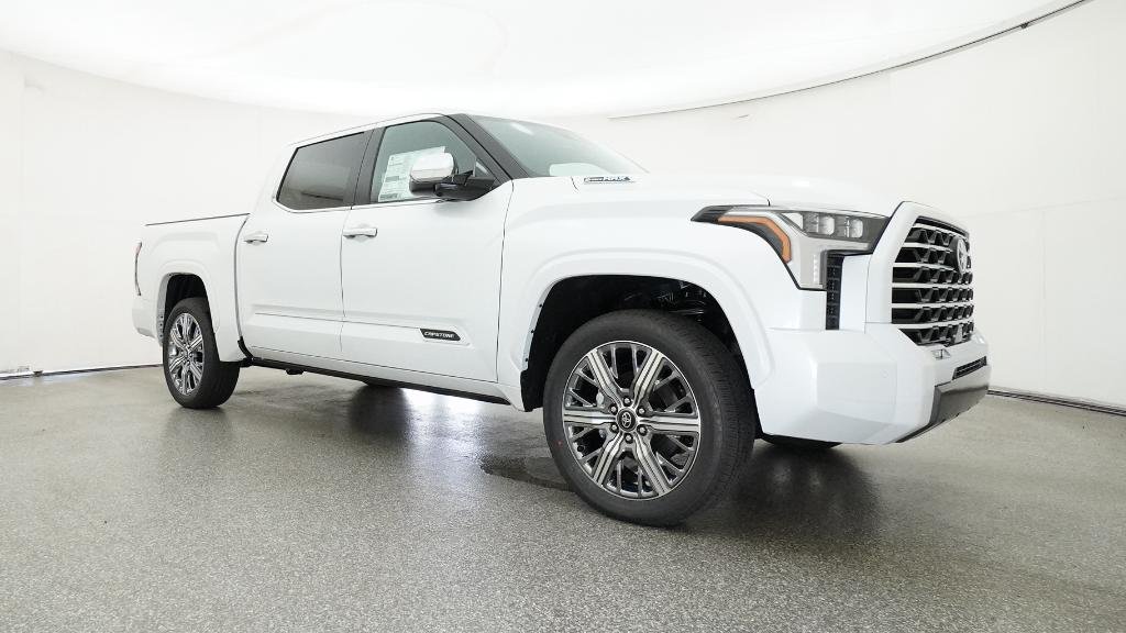 New 2026 Wind Chill Pearl Toyota Capstone image 22