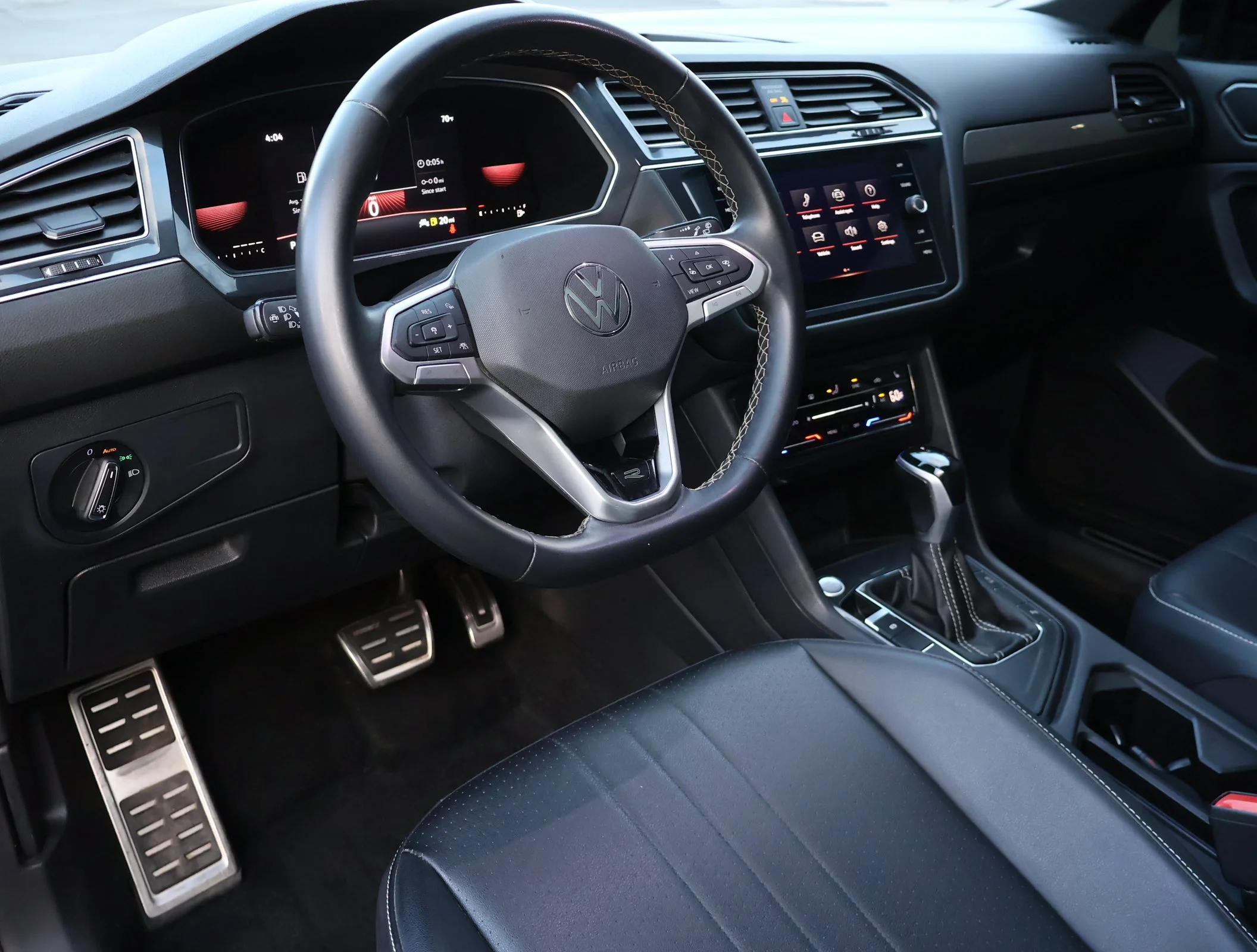 Used 2023 Gray Volkswagen SE R-Line Black image 3