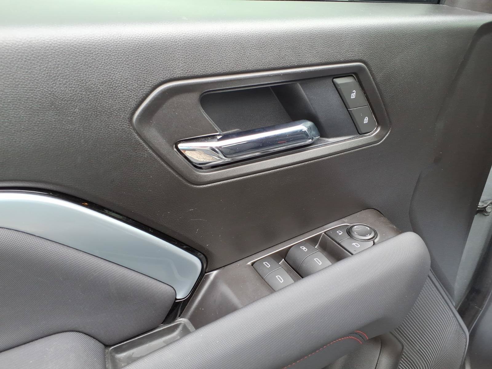 Used 2025 Sterling Gray Metallic Chevrolet 4WD Z71 image 13