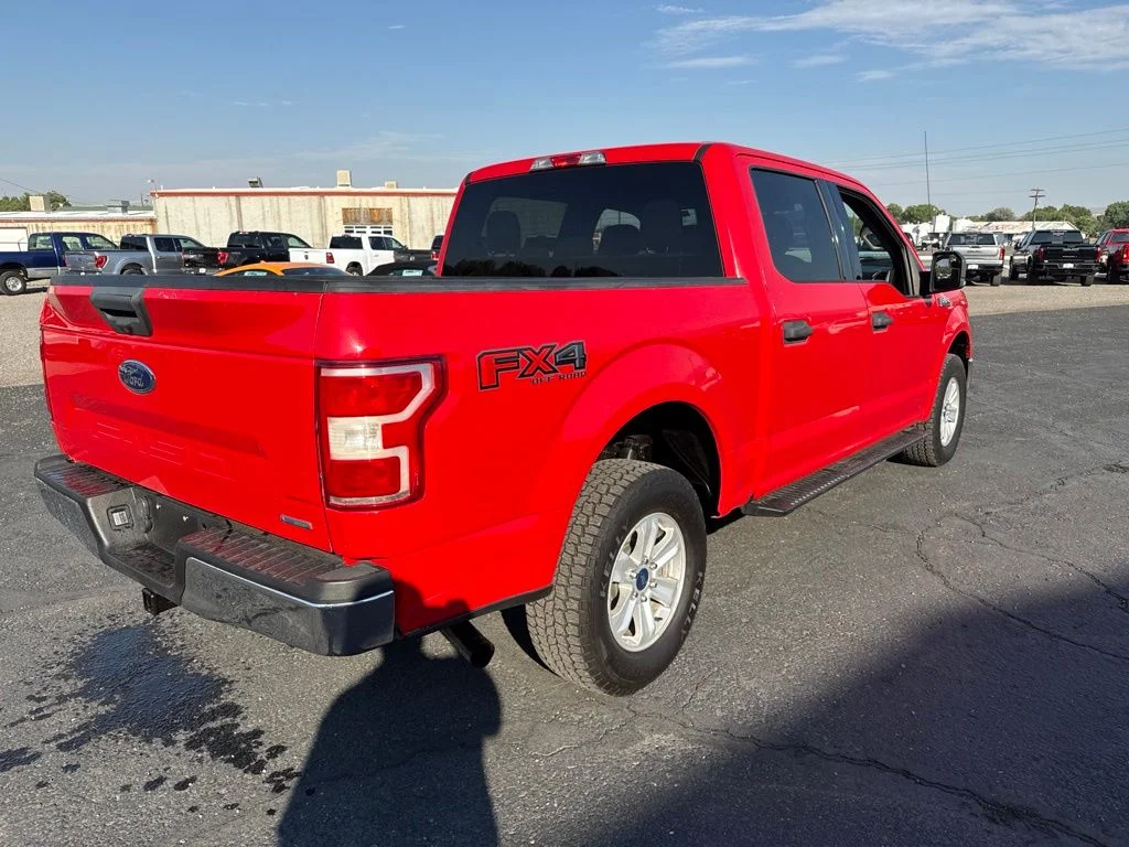 Used 2018 Race Red Ford XLT image 5