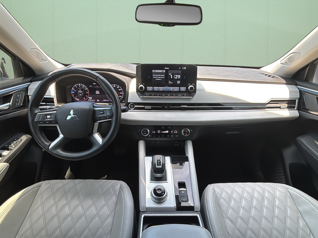 2023 Mitsubishi Outlander SEL - Photo 25