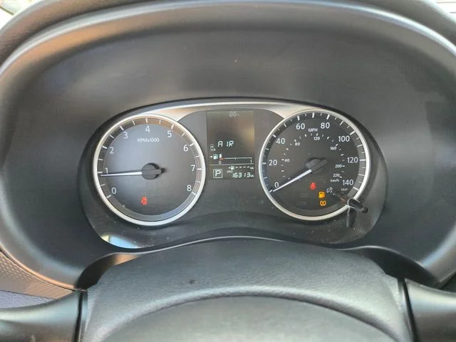 Used 2025 Blue Nissan S image 33