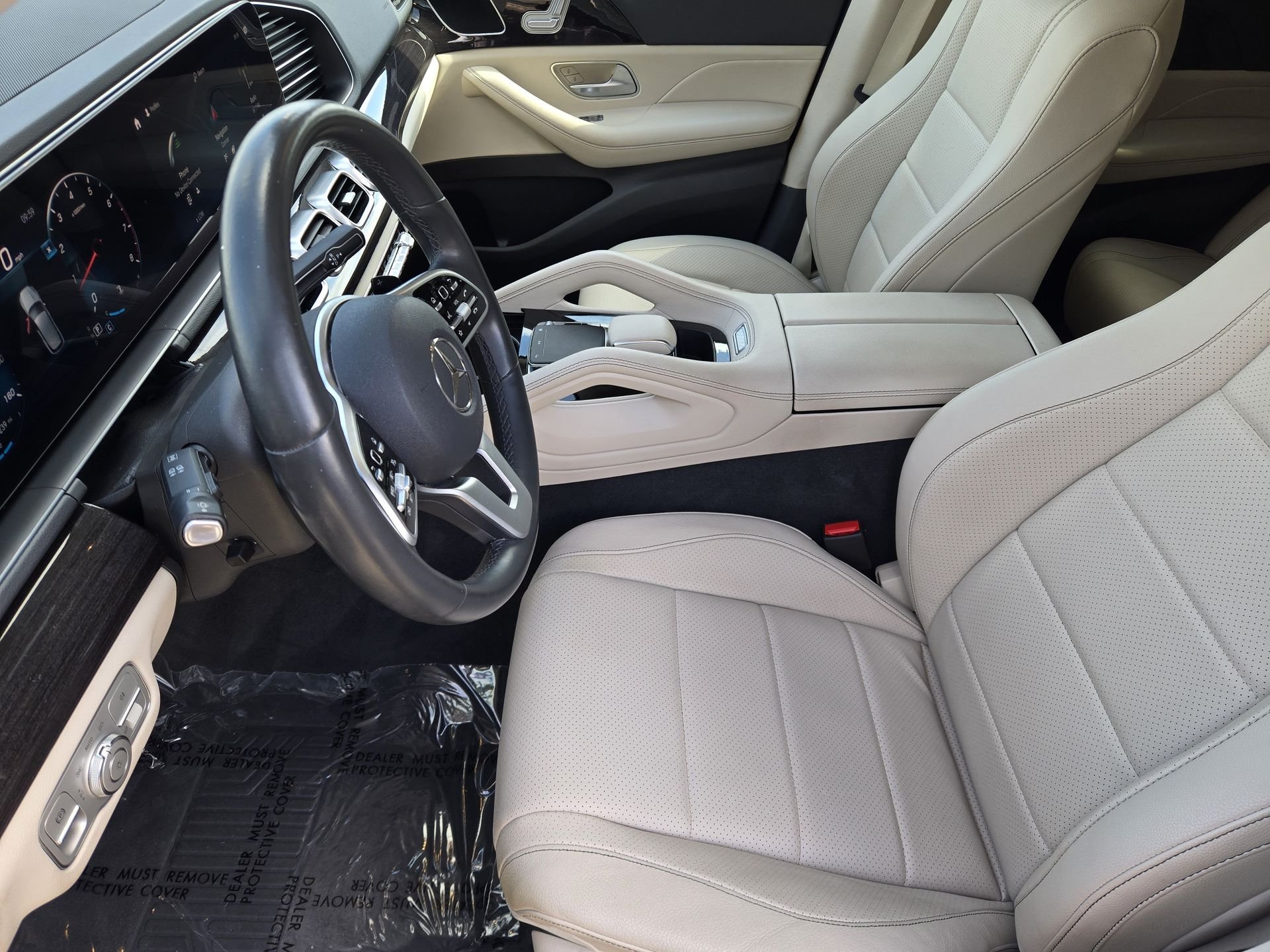Used 2020 Black Mercedes-Benz GLE 350 image 3