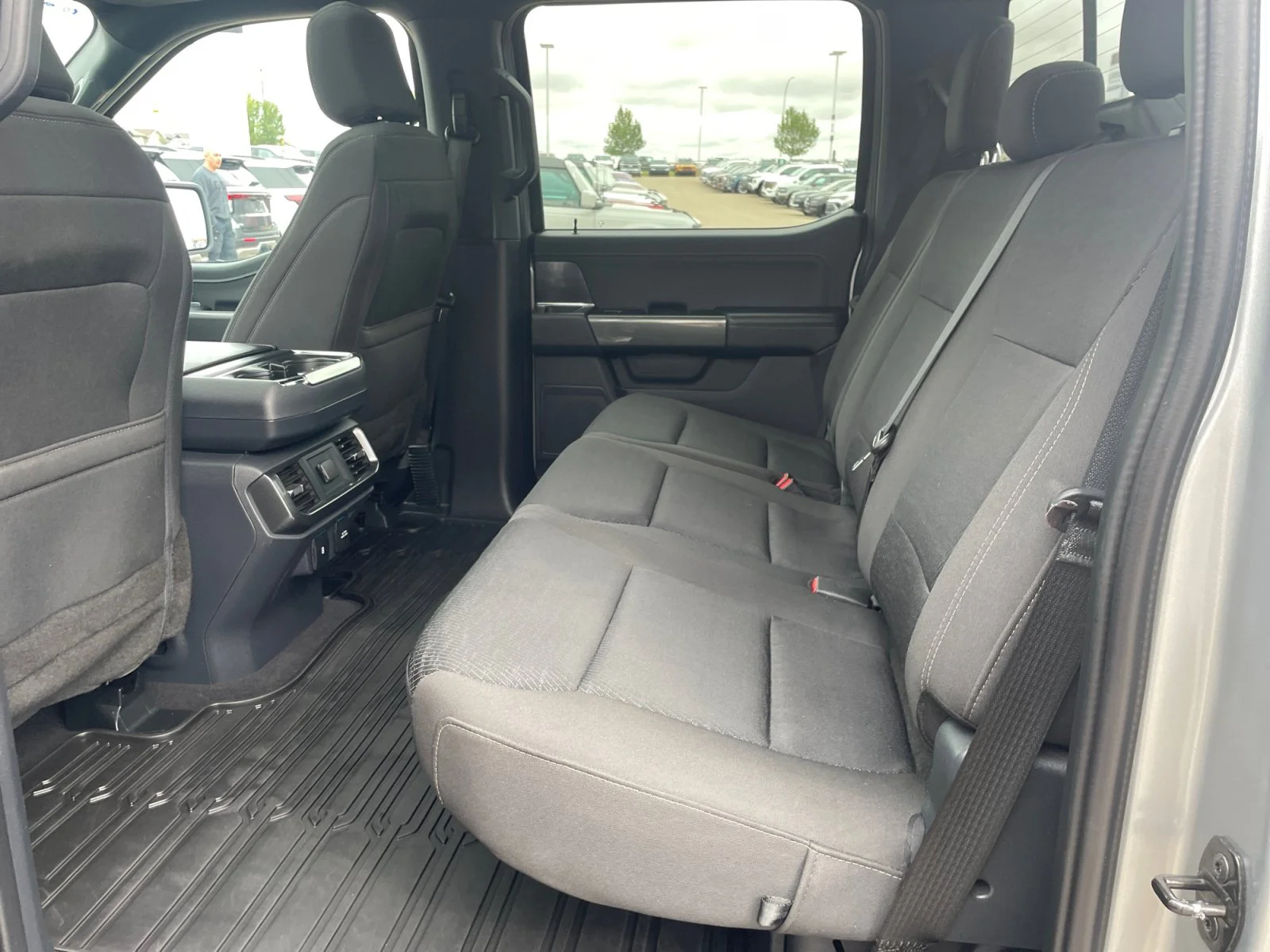 Used 2023 GREY Ford XLT SuperCrew 302A image 19