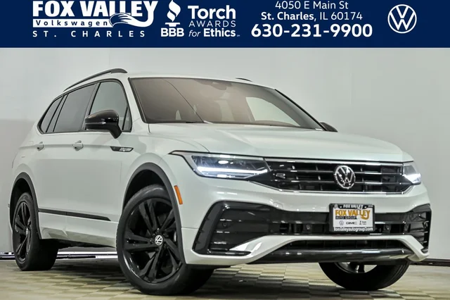 2024 Volkswagen Tiguan 2.0T SE R-Line Black