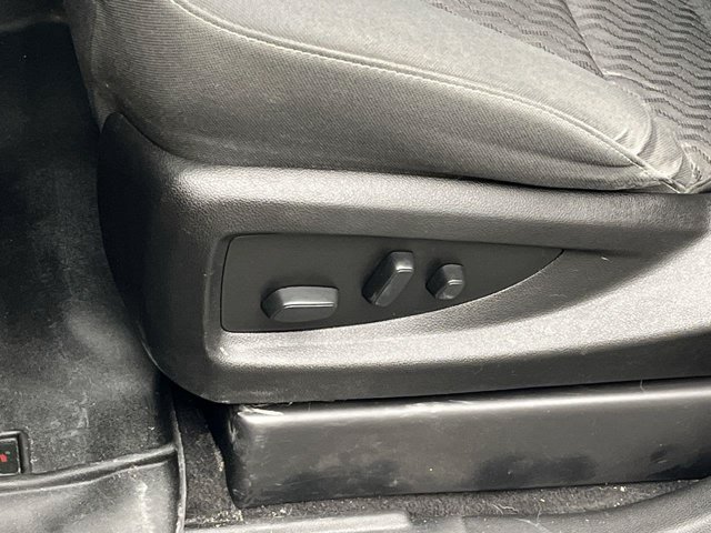 Used 2019 Silver Ice Metallic Chevrolet LS image 11