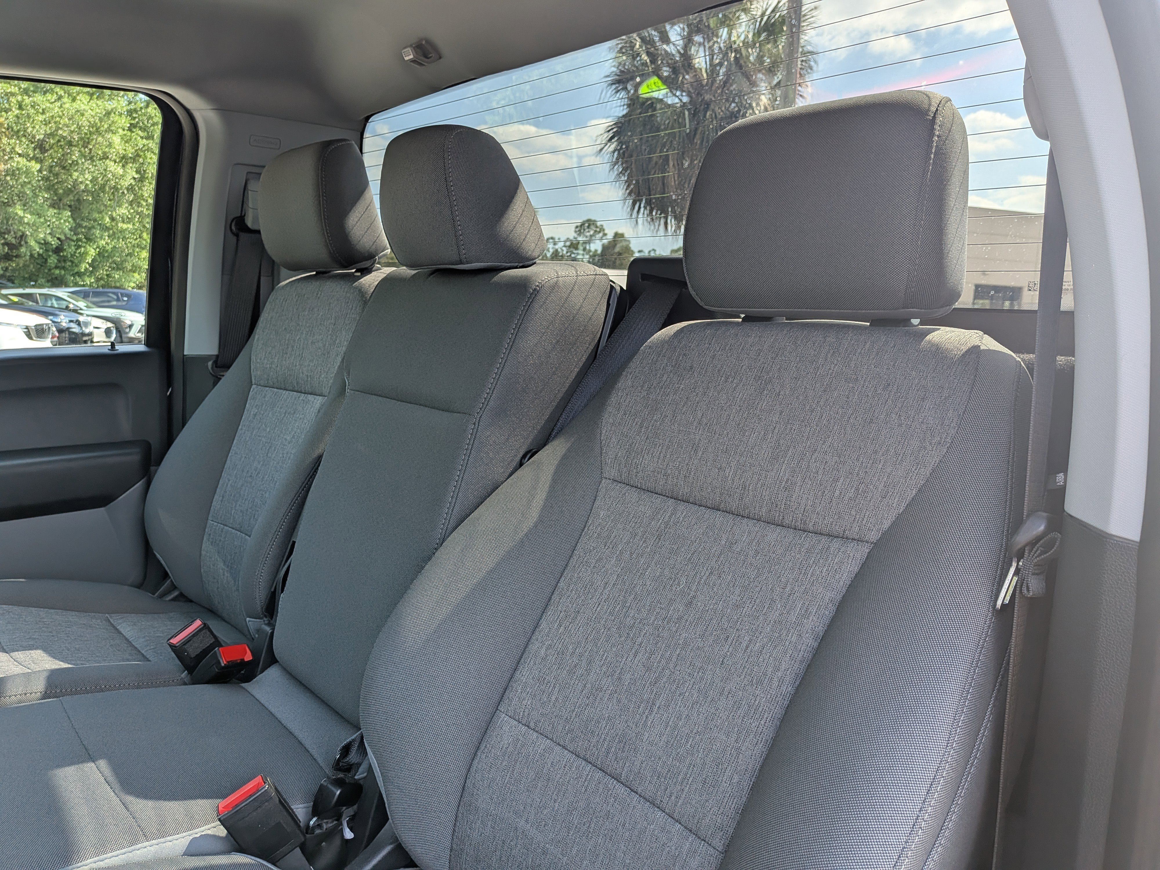 2024 Ford F-150 XL - Photo 17