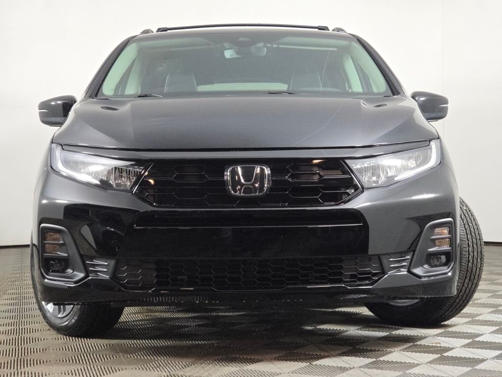 New 2026 Honda Odyssey Touring 4D Passenger Van in Cleveland