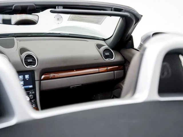 Certified Used 2017  Porsche S image 21