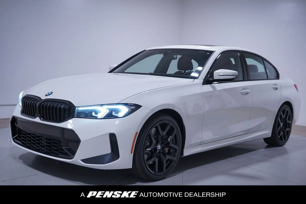 Used 2026 Alpine White BMW 330i image 1