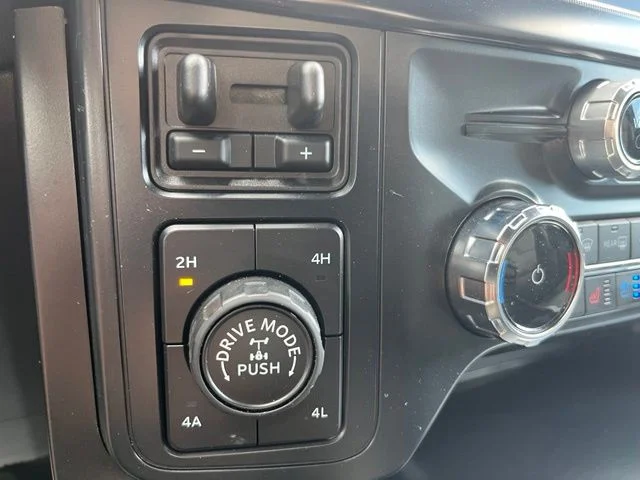 Used 2025 White Ford Raptor image 38
