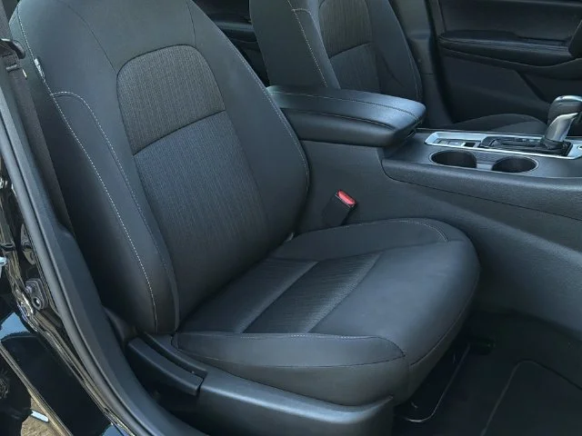 Used 2025 Black Nissan 2.5 SV image 32