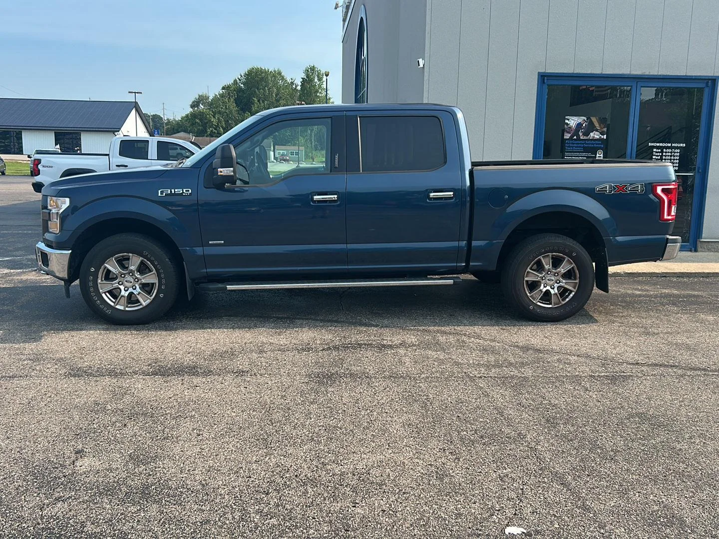 Used 2017 Blue Jeans Ford XLT image 20