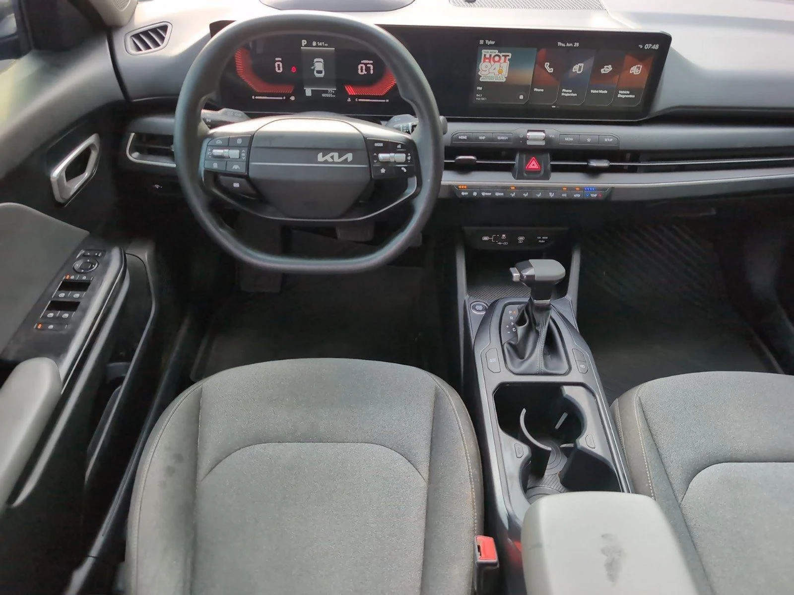 Used 2025 Aurora Black Pearl Kia LXS image 33