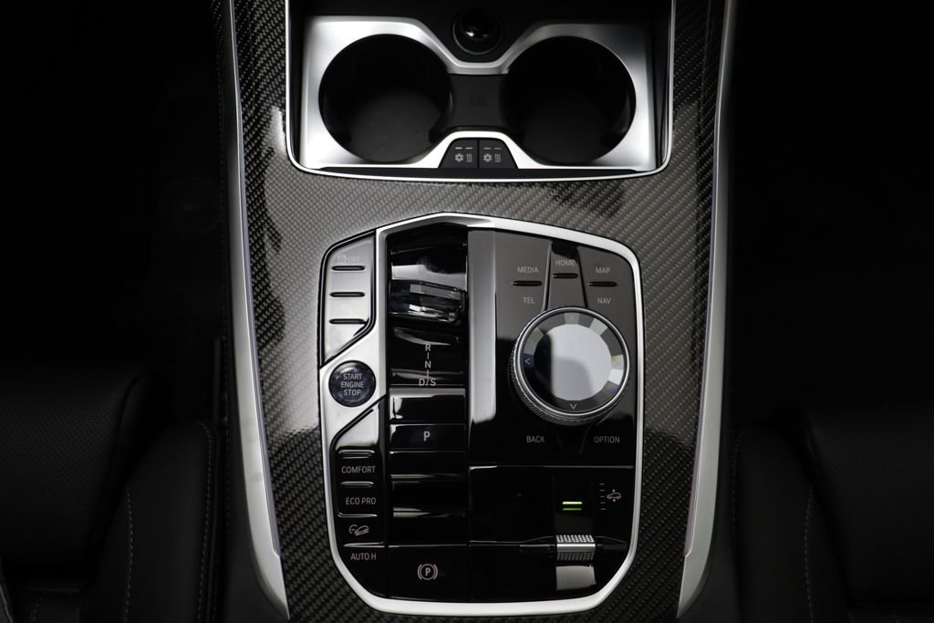 New 2027 Black Sapphire Metallic BMW M60i image 13