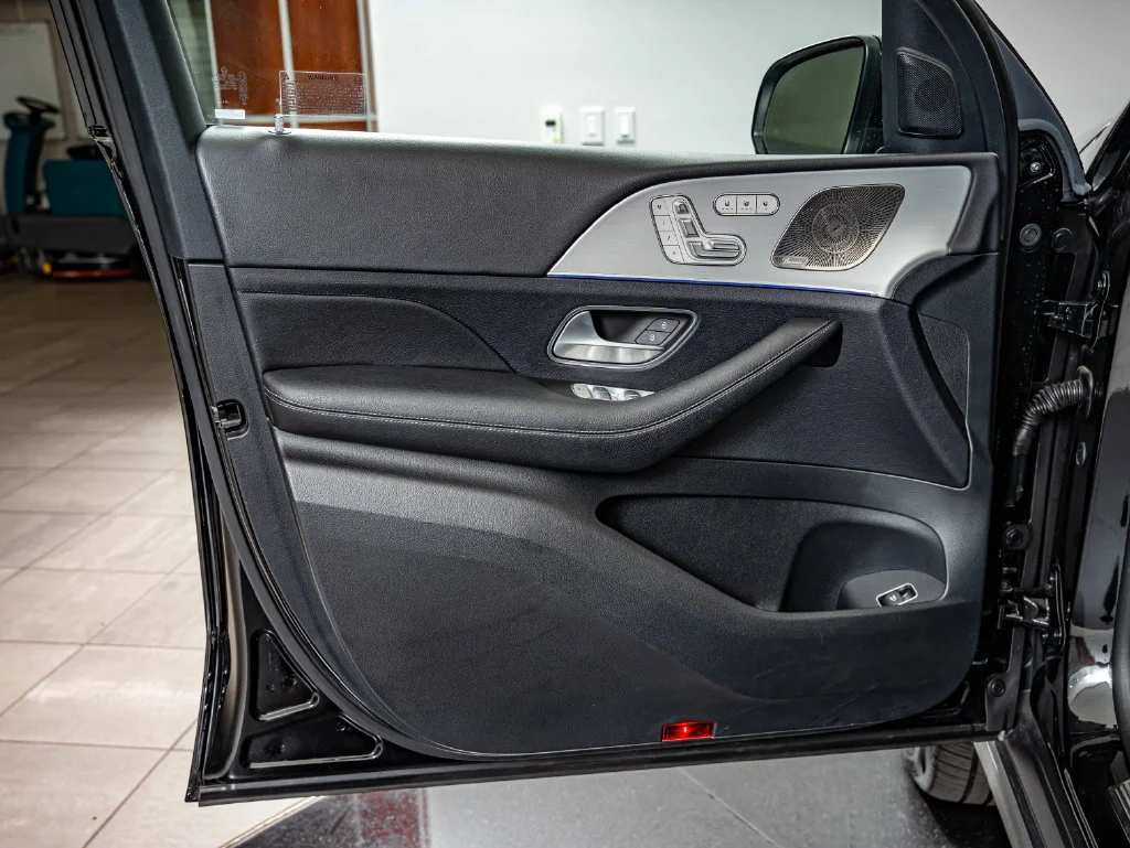 Certified Used 2024 Black Mercedes-Benz GLS 450 image 19