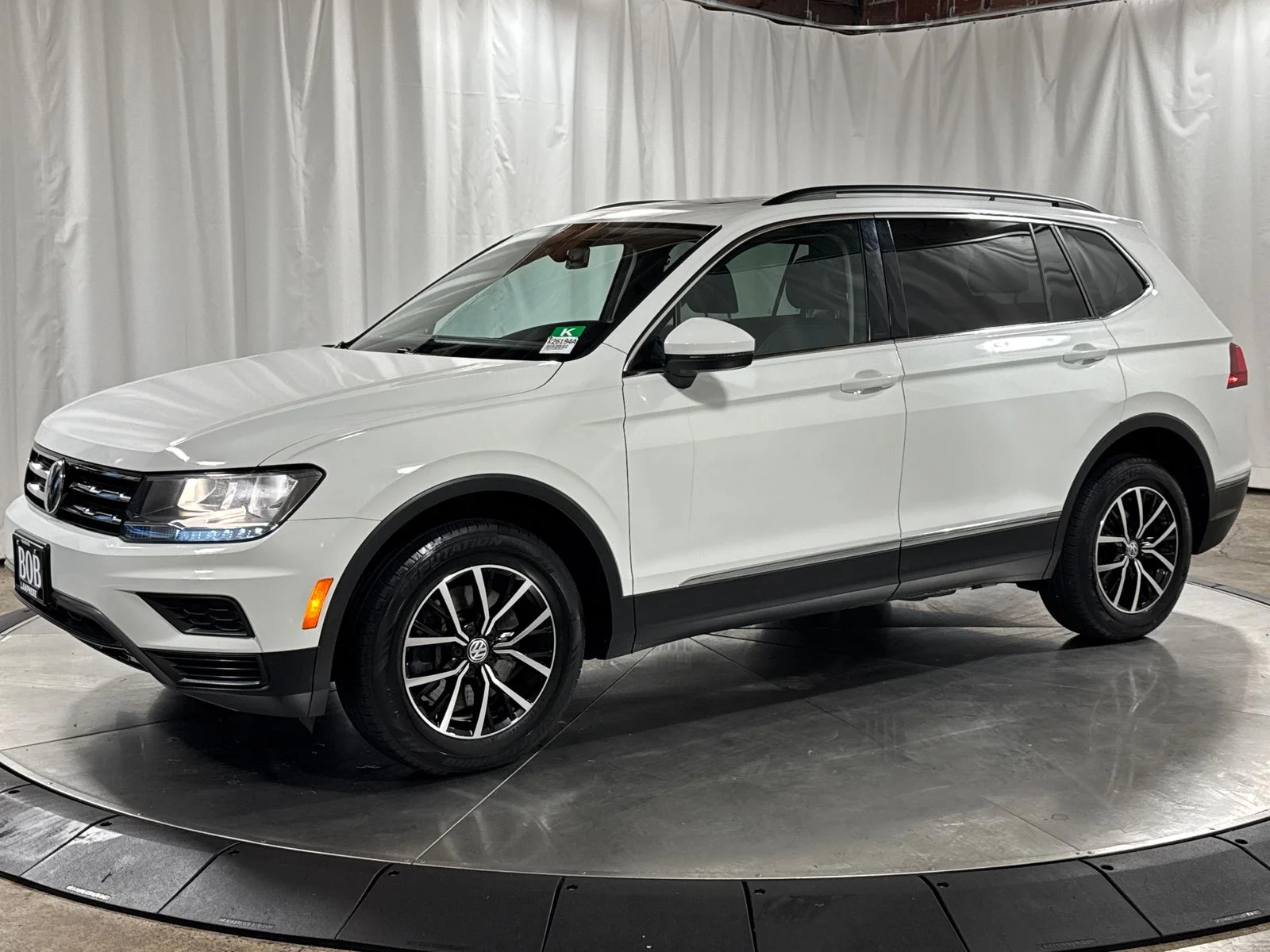 2021 Volkswagen Tiguan 2.0T SE 4Motion's photo