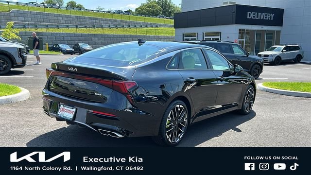 New 2026 Aurora Black Pearl Kia GT image 4