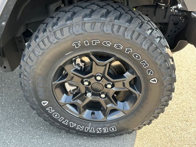 Used 2023 Gray Clearcoat Jeep Willys 4xe image 8