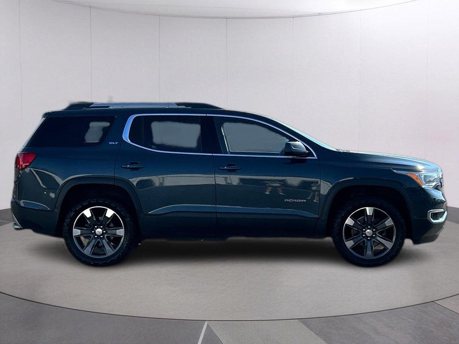 Used 2019 Dark Sky Metallic GMC SLT image 7
