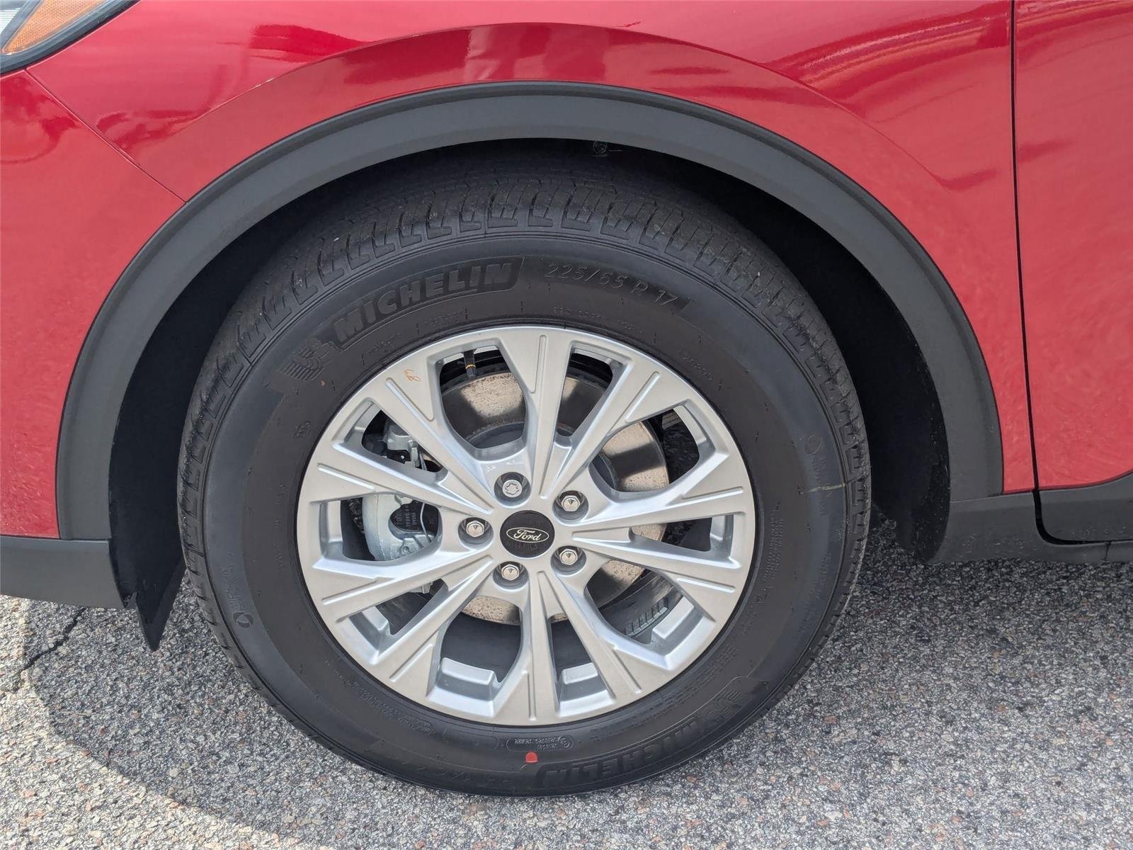 New 2026 Rapid Red Metallic Tinted Clearcoat Ford Active® image 11