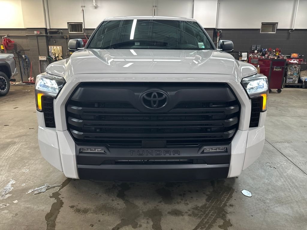 Used 2026 White Toyota SR5 image 8