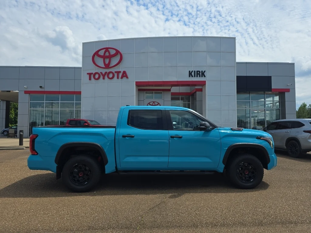 New Toyota Tundra i-FORCE Max for Sale in Grenada, MS
