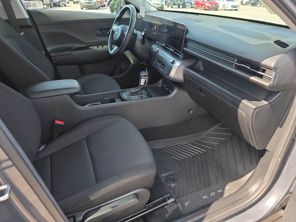 Used 2024 Ecotronic Gray Pearl Hyundai SEL image 33