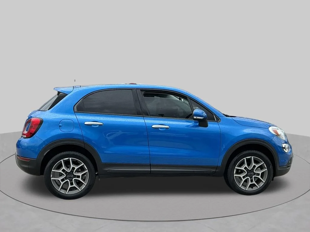 Used 2021 Blue FIAT Trekking image 17