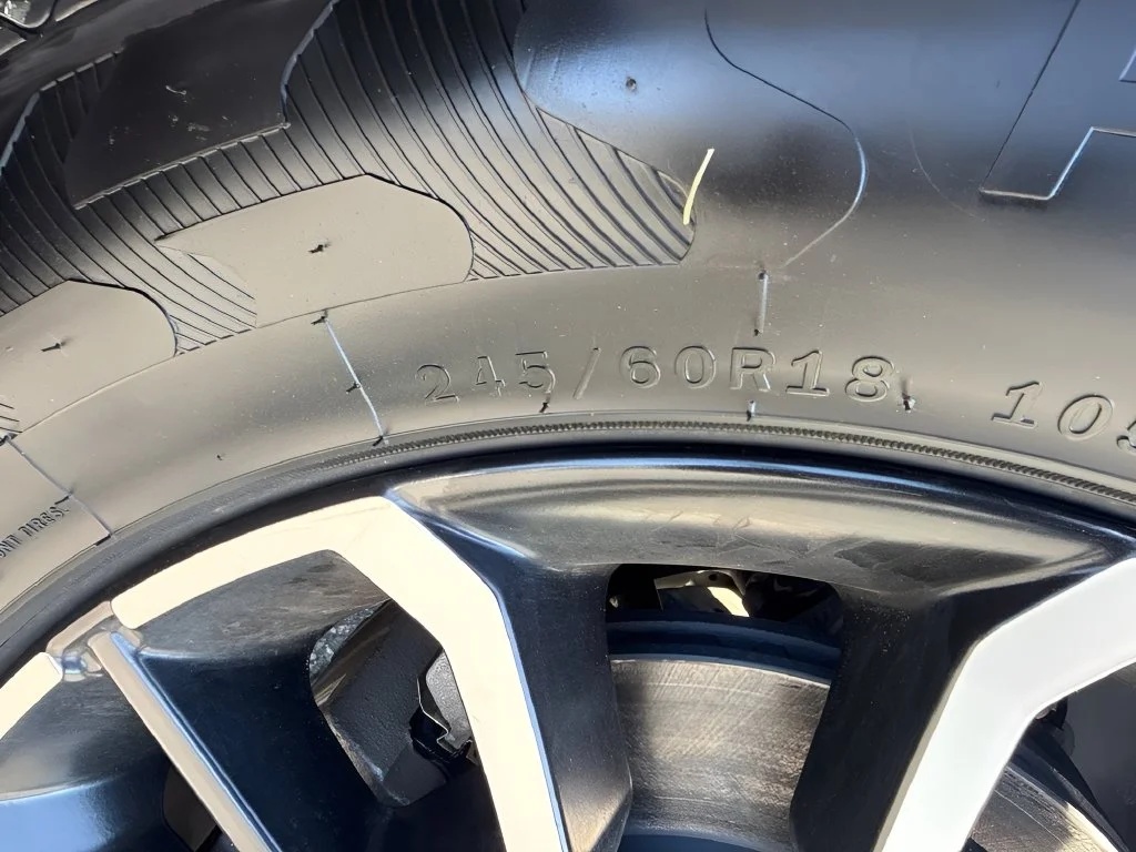 Used 2022 Gray Hyundai SEL image 32