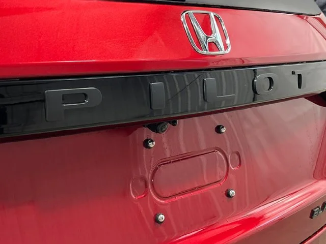 New 2026 Radiant Red Metallic II Honda AWD Black Edition image 6