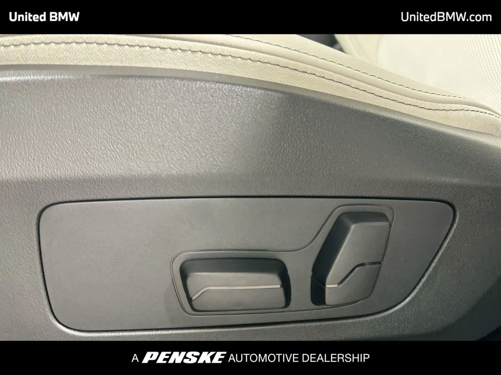 2026 BMW X1 28i - Photo 12