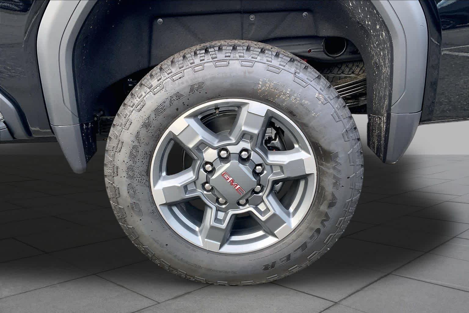 New 2026 Onyx Black GMC SLT image 11