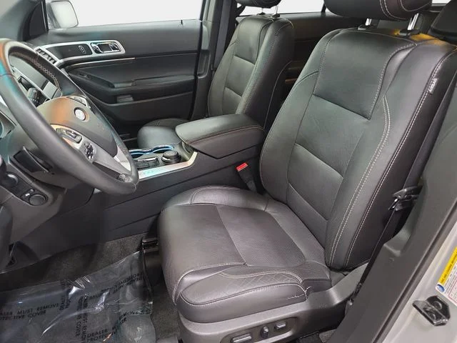 Used 2015 Ingot Silver Ford Sport image 13