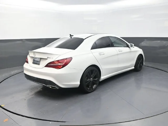 Used 2019  Mercedes-Benz CLA 250 image 8