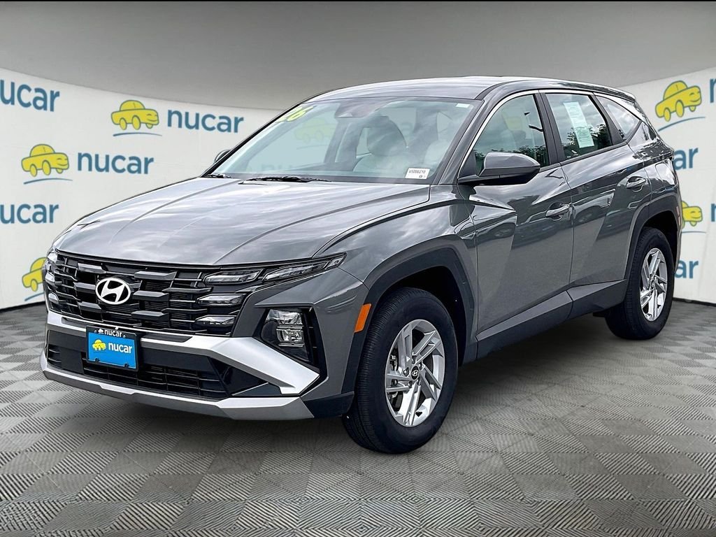 Used 2026 Hampton Gray Hyundai SE image 3