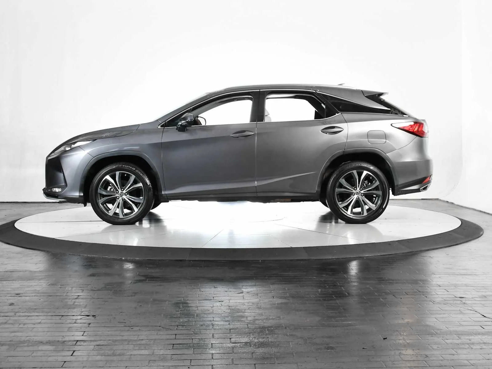 Used 2022 Nebula Gray Pearl Lexus  image 2