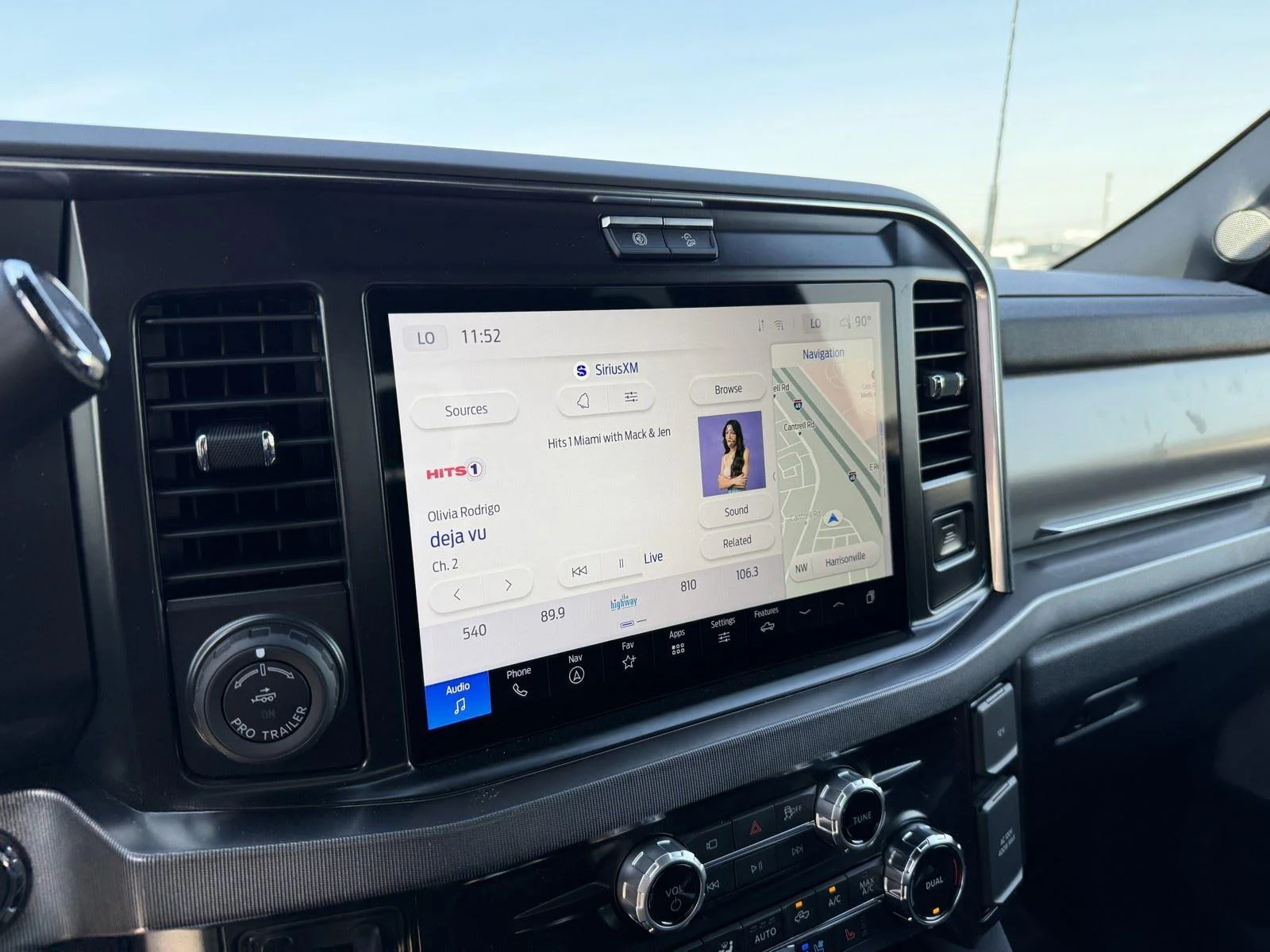 New 2026 Carbonized Gray Metallic Ford F-250® Platinum® image 23