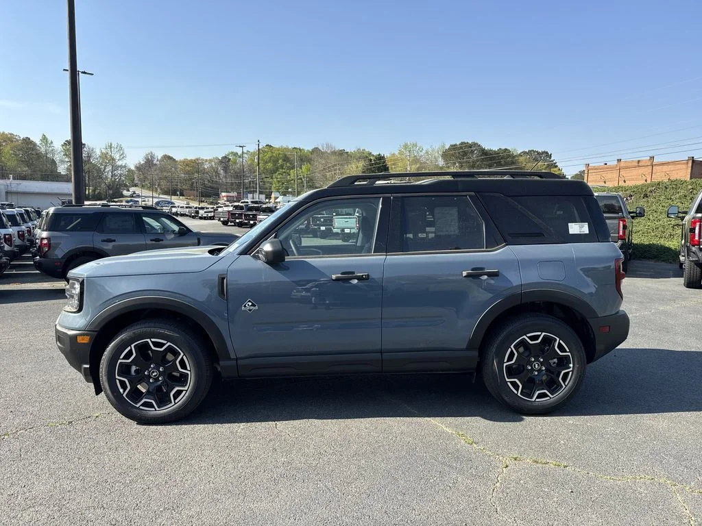 New 2026 Gray Ford Outer Banks image 4