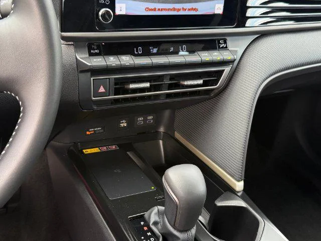 Certified Used 2026 ICE CAP Toyota SE image 19