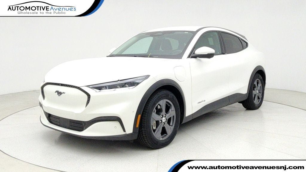 2021 Ford Mustang Mach-E Select AWD