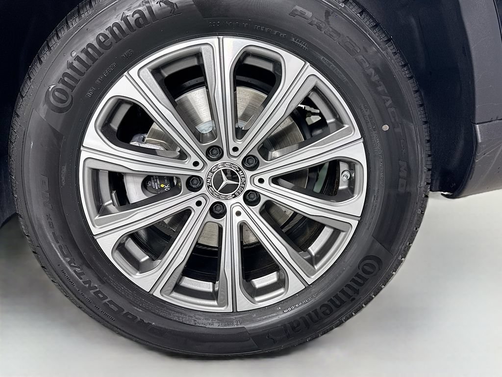 New 2026 Black Mercedes-Benz GLC 300 image 65