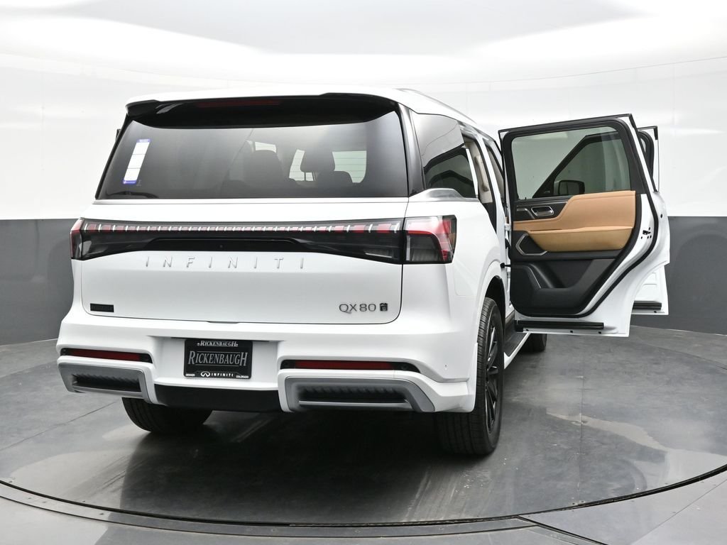 New 2026 RADIANT WHITE INFINITI Luxe 4WD image 51