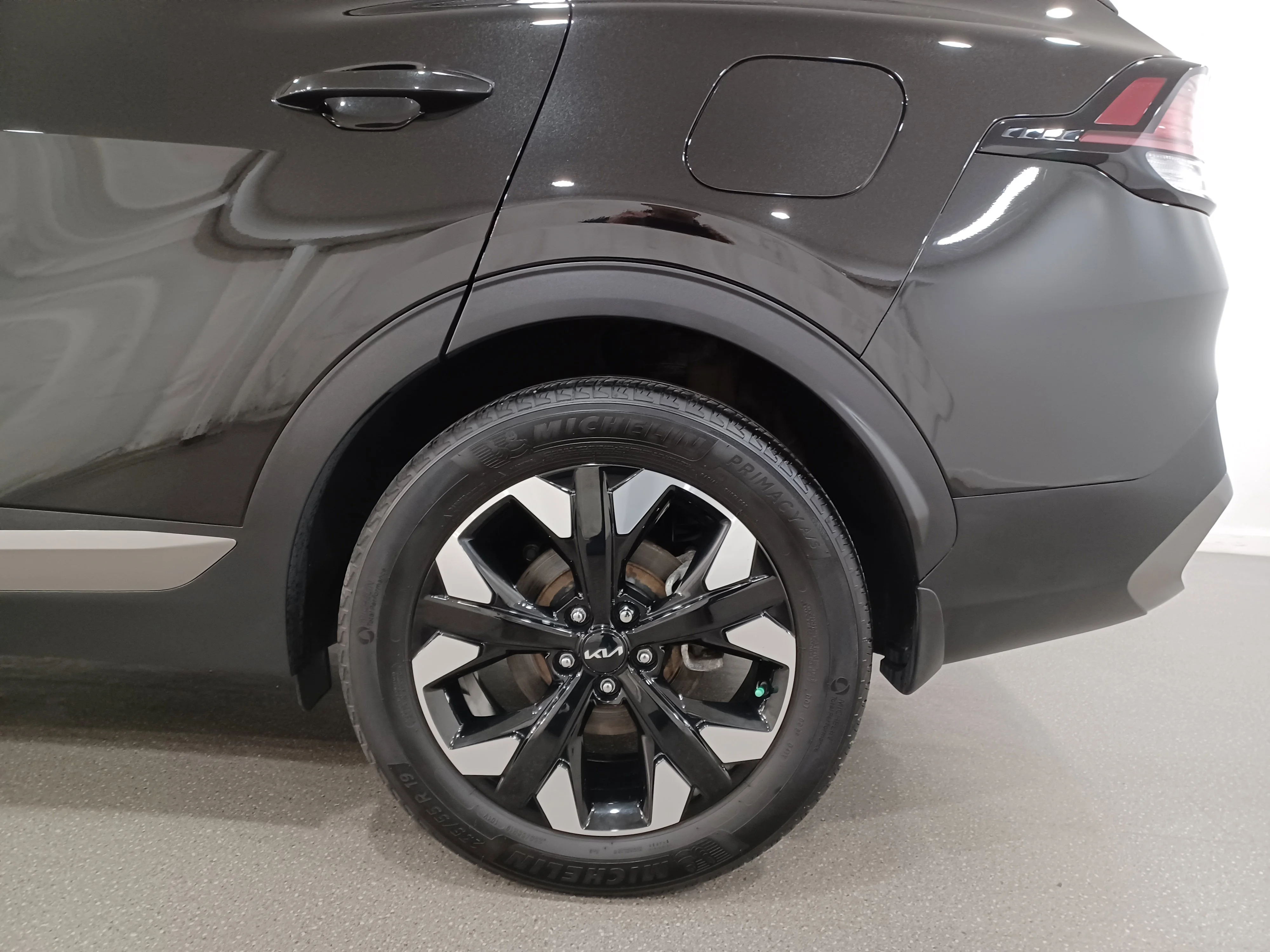 Certified Used 2023 Fusion Black Kia X-Line *Adaptive Cruise | Remote Start | Htd Lthr & Wheel | Blind Spot Detection | Lane Keep Assist image 20