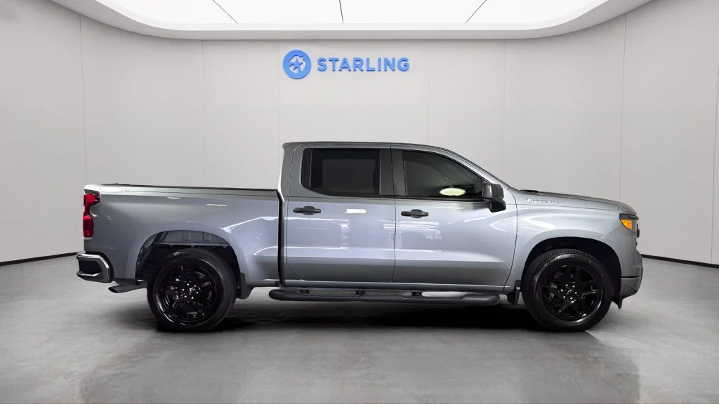 2024 Chevrolet Silverado 1500 Custom - Photo 11
