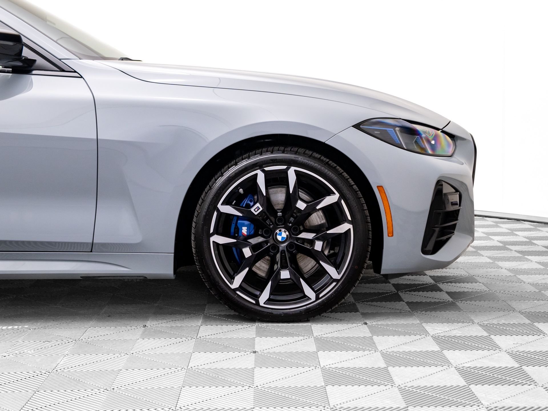 New 2026 Brooklyn Grey Metallic BMW 430i xDrive image 36